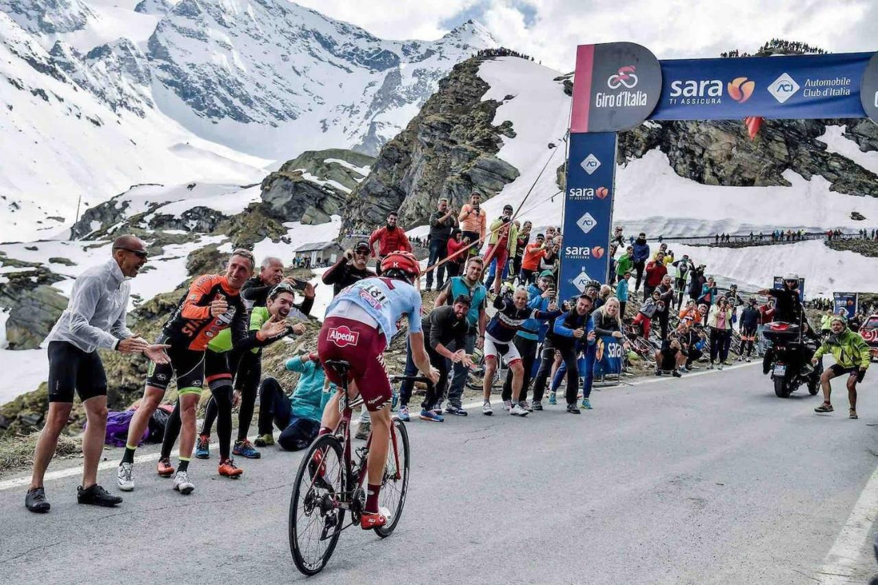 Bilocale A Due Passi Dal Gran Paradiso Locana المظهر الخارجي الصورة